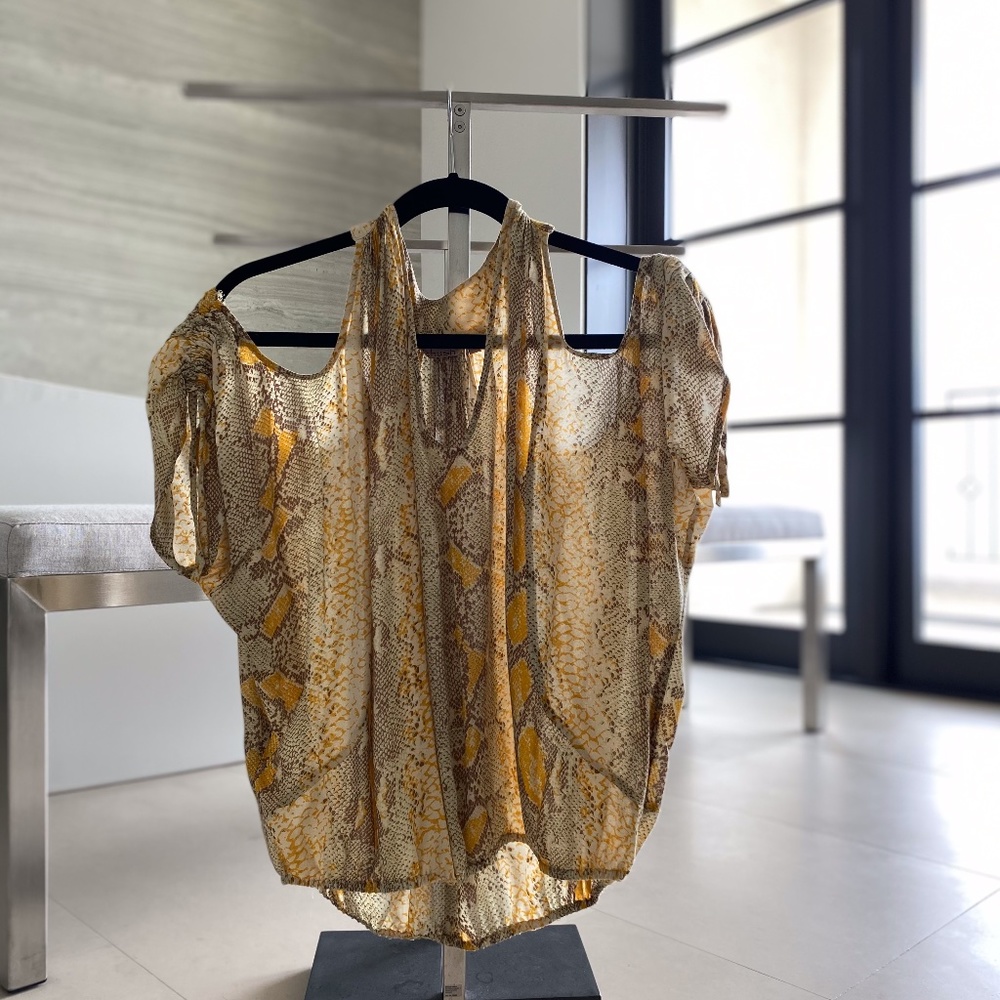 Yellow & Tan Open Shoulder Blouse